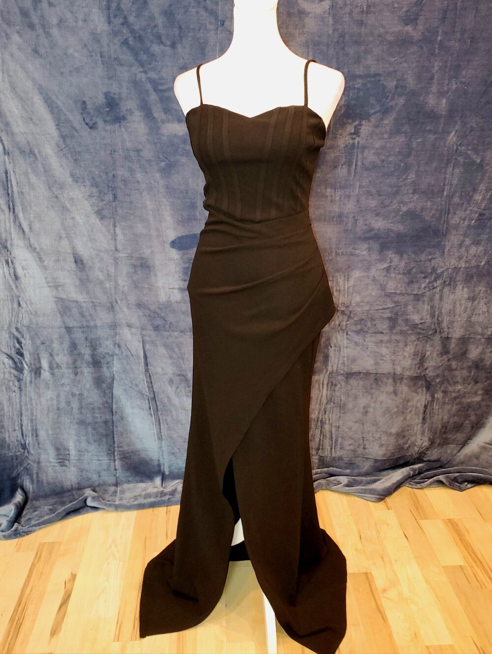 Windsor Black Corset Bodice Formal Lobg Dress Sz Small LIKE NEW!!